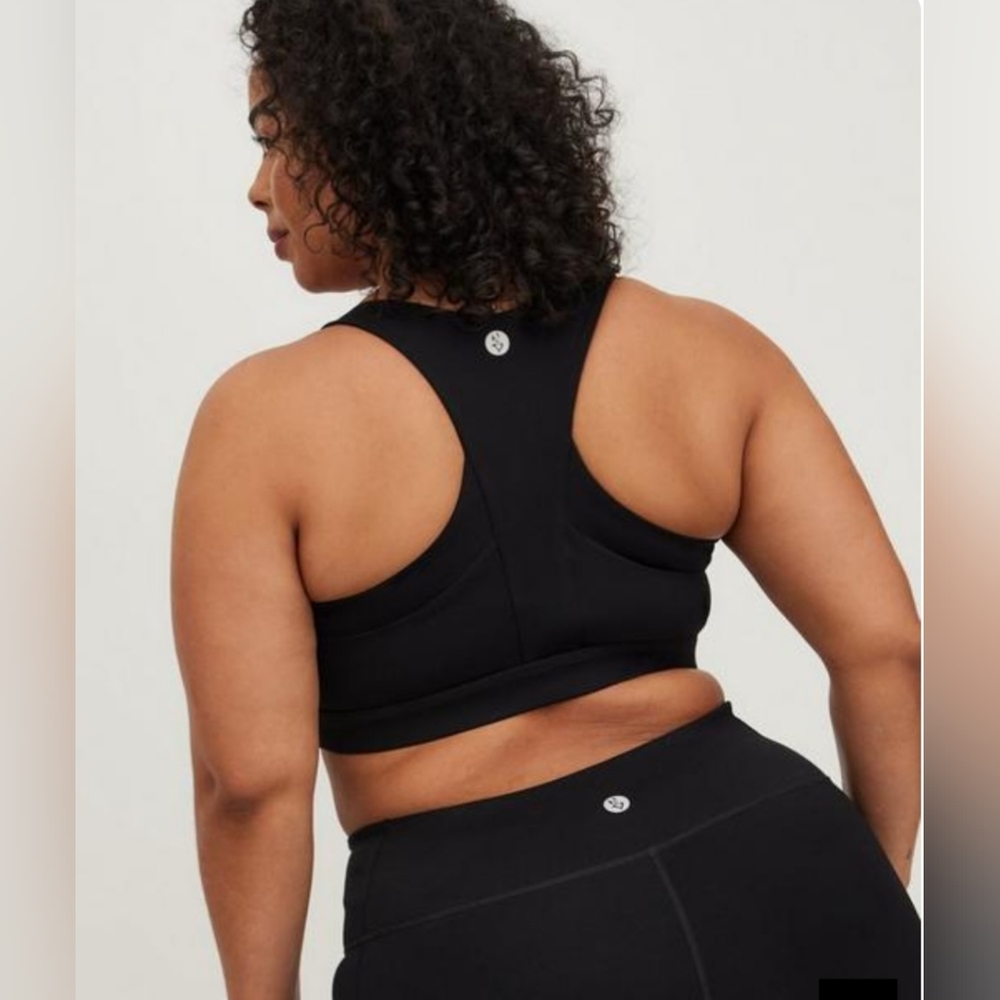 Torrid, NWT, Low-Impact Wireless V-neck, Racerback Active Sports Bra, Size 1X - Picture 5 of 6